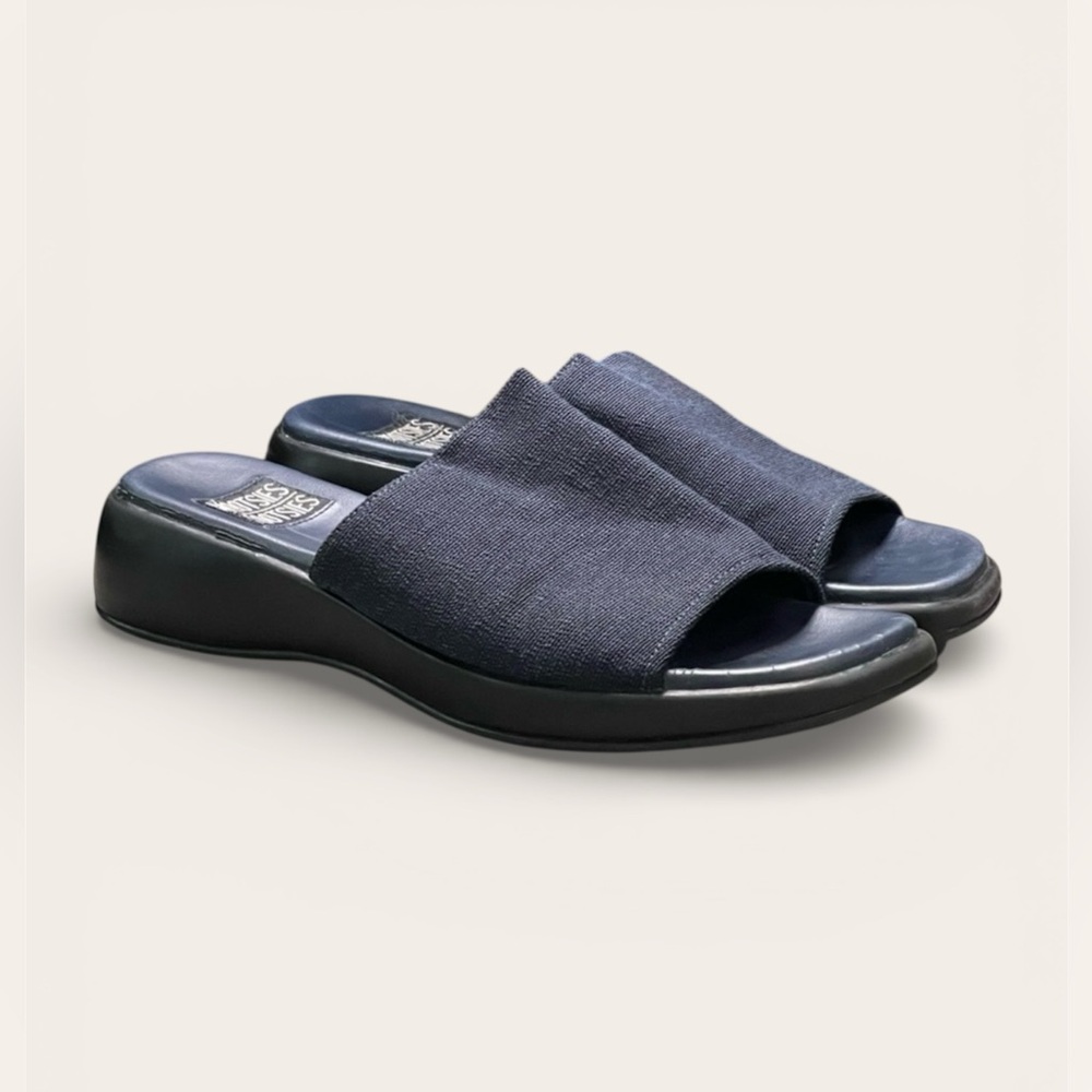 Vintage Mootsies Tootsies Navy Platform Slides